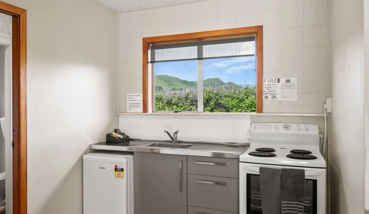 a130-H3194972-119730676__1730754955-115820-7305StateHighway1Room32of4