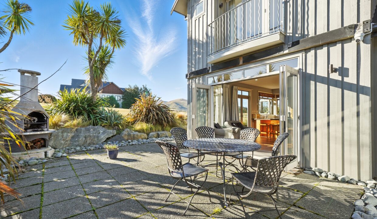 042_Open2view_ID594352-21_Tussock_Ln