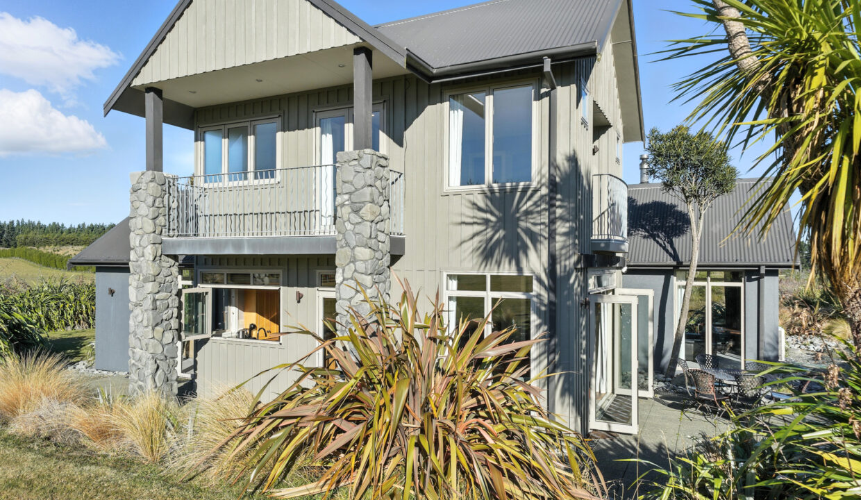 044_Open2view_ID594352-21_Tussock_Ln