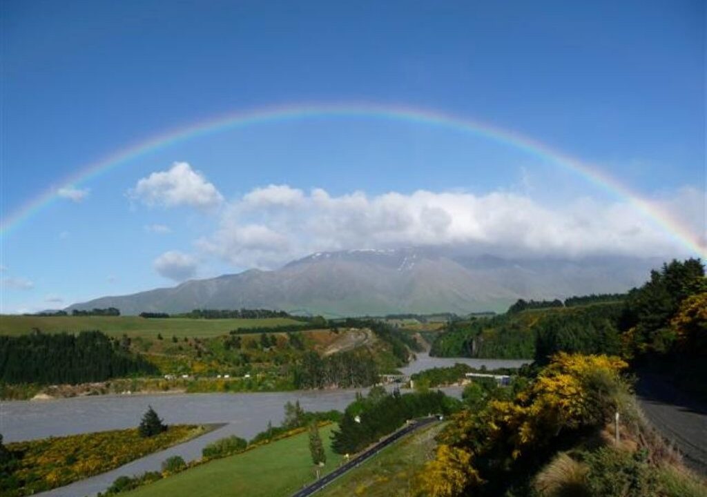 Rainbow over Mt Hutt