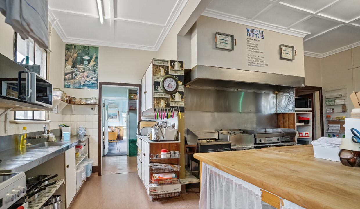 Hotel kitchen wedlake earlier